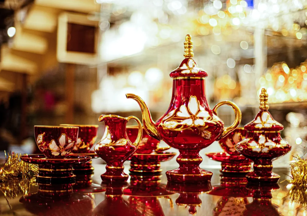Product photography of a luxury Arabic tea set for a Dubai brand